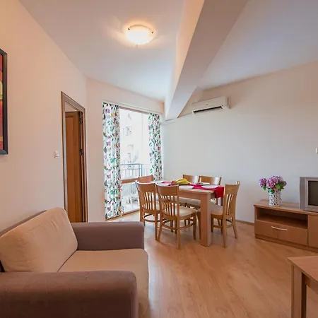 Apart-hotel Pmg Laguna