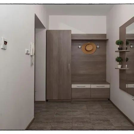 Apart-hotel Pmg Laguna 3*