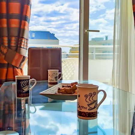 Pmg Laguna Aparthotel